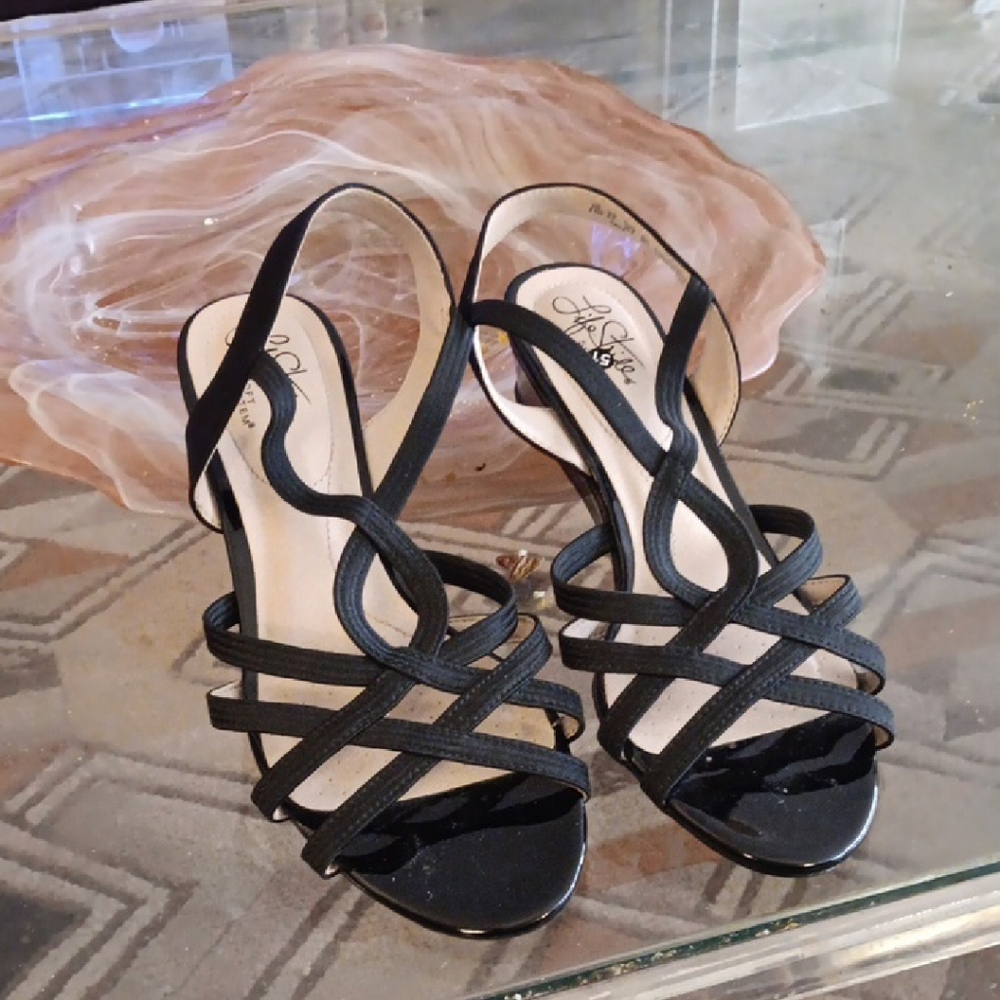 Life Stride Black Strappy Slingback Small Wedge Heels‎ 8.5W